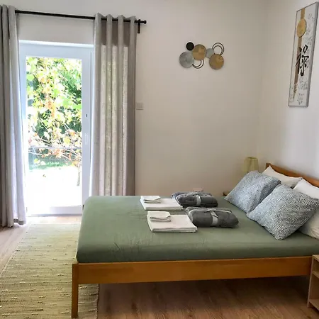 Lägenhet Quiet, Green, Relaxing Place - 2 Bedroom Balatonfüred