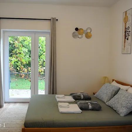 Quiet, Green, Relaxing Place - 2 Bedroom * Balatonfüred
