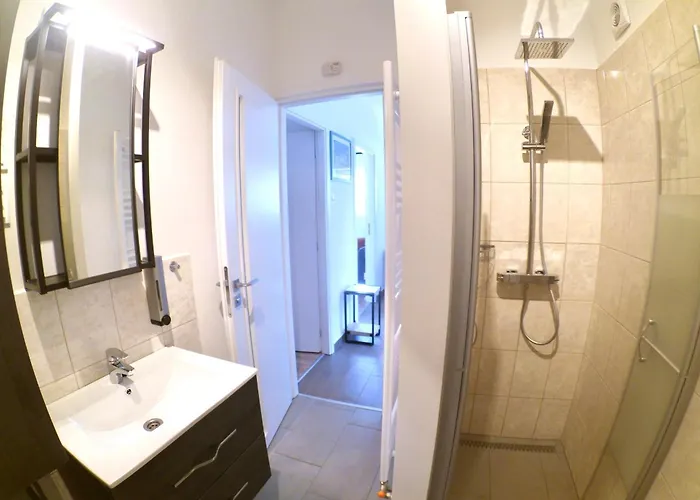 Apartament Quiet, Green, Relaxing Place - 2 Bedroom Balatonfüred